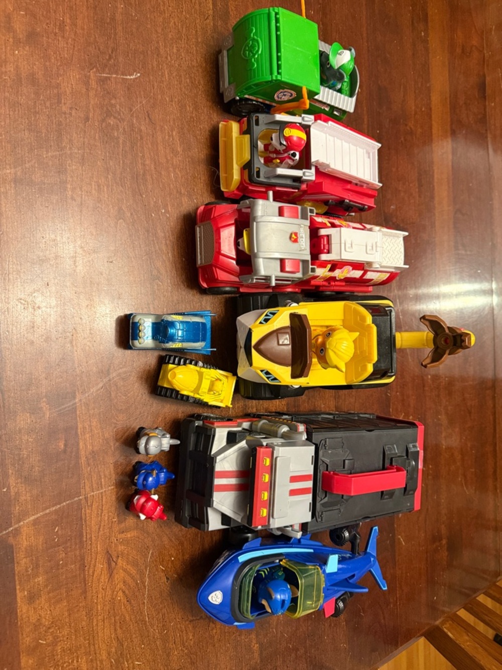 Paw Patrol Vehicle Bundle with Red Fire Truck, Blue Helicopter & Yellow Boat